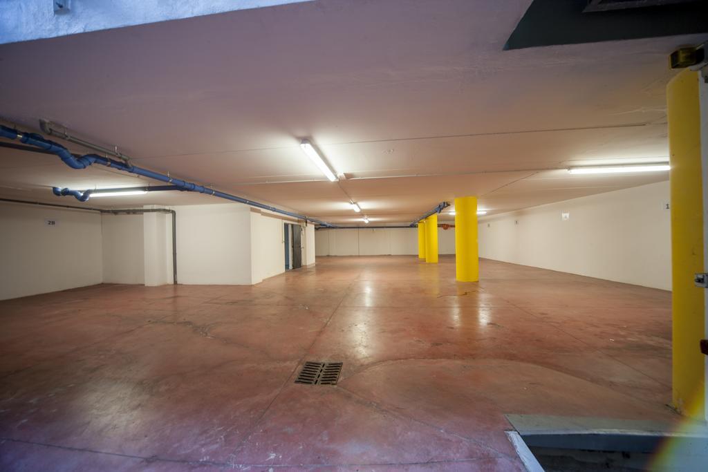 Appartamenti Residence Giardini Ричоне Екстериор снимка